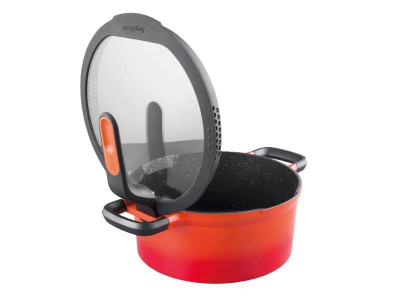 Cast Aluminum Non-Stick Covered Saute Pan B662