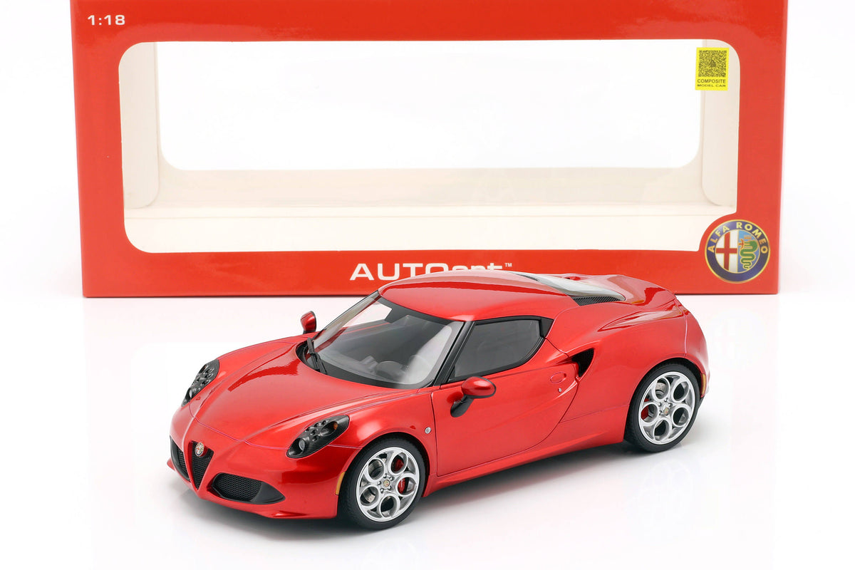 1/18 Alfa Romeo 4C Metallic Red Z584700