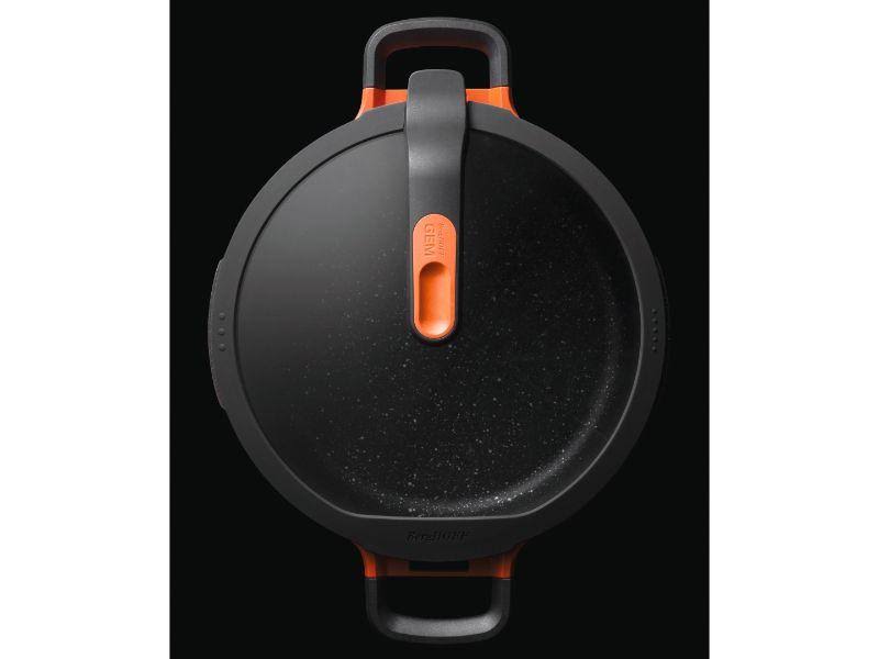 Cast Aluminum Non-Stick Covered Saute Pan B662