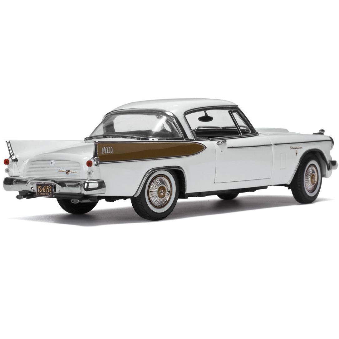 1/18 Diecast Car Model L461806