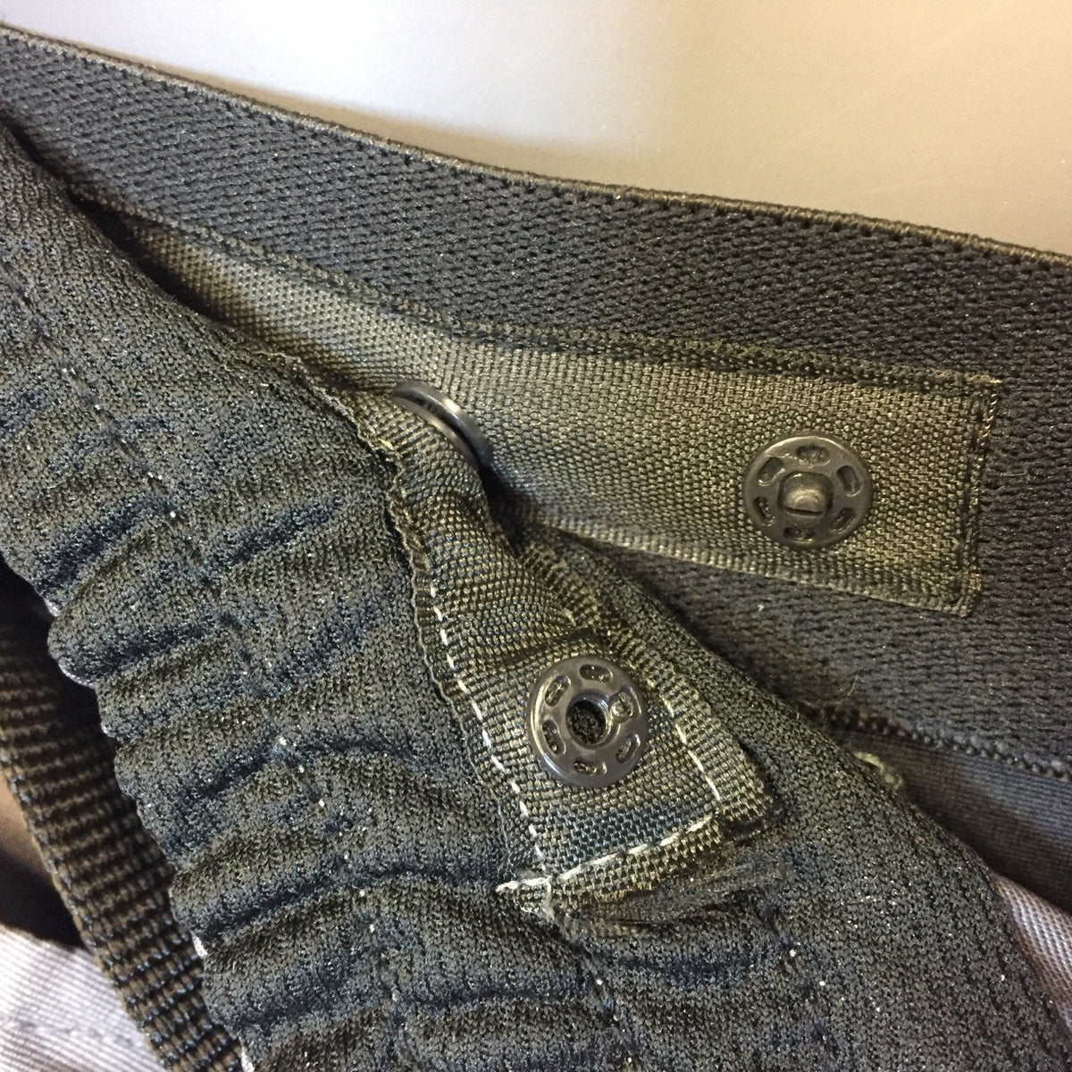Men's Grey MTB Shorts with Padded Underliner I8532