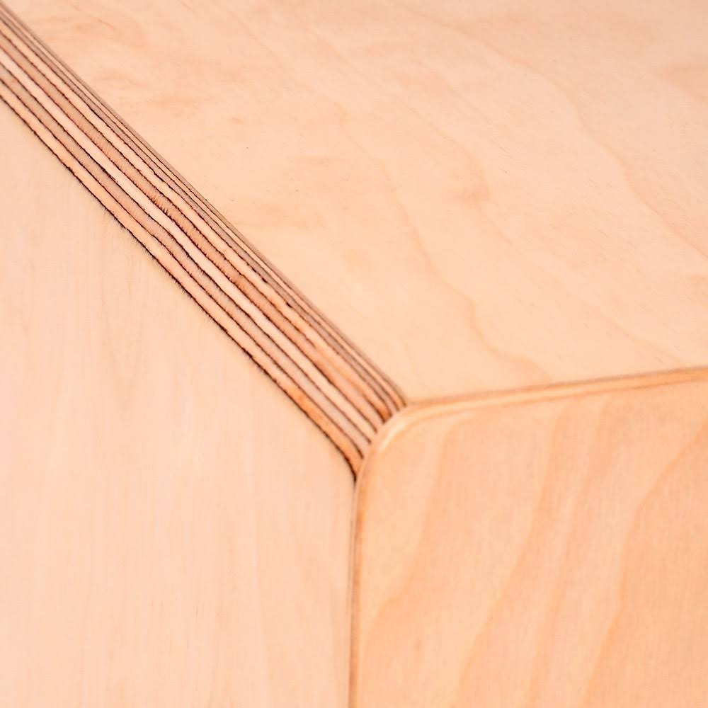 Black Cajon G596