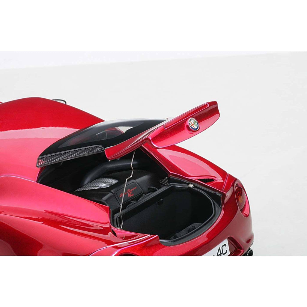 1/18 Alfa Romeo 4C Metallic Red Z584700