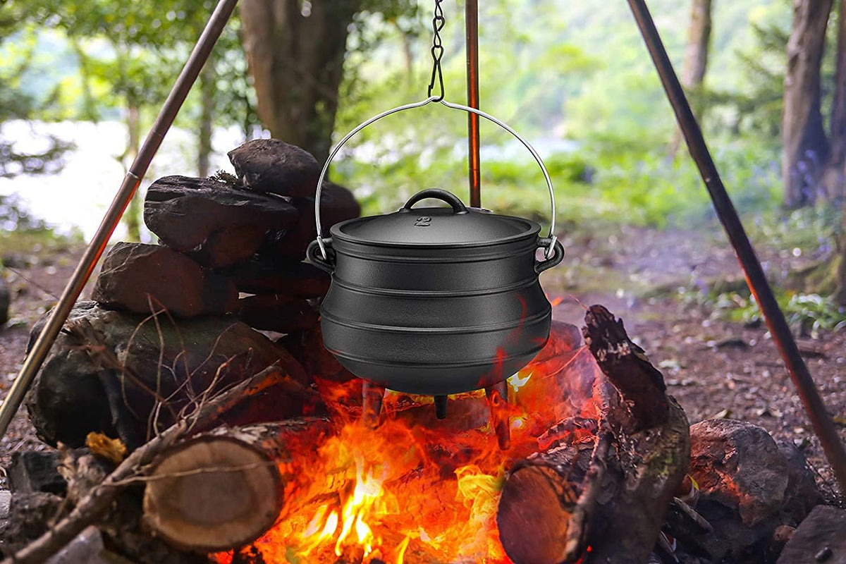Cast Iron Pre-Seasoned Potjie Pot With Lid, 8 Quarts G8873