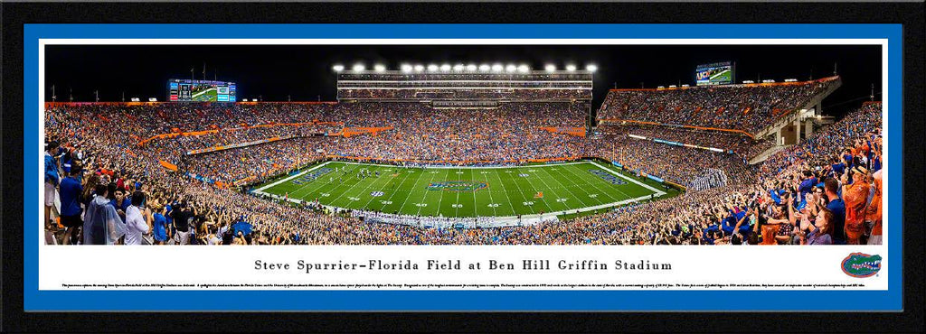Blakeway Panoramas Print with Select Frame H78673