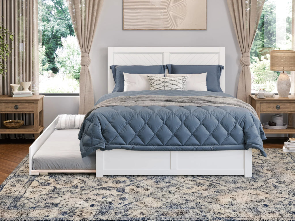 White Solid Wood Platform Bed with Footboard & Twin XL Trundle, Queen K7916