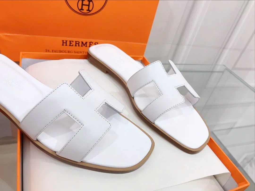 White Sandal Z928