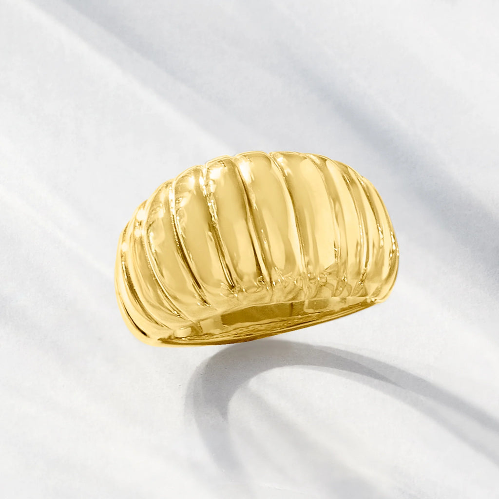 18kt Yellow Gold Electroform Dome Ring Z37699