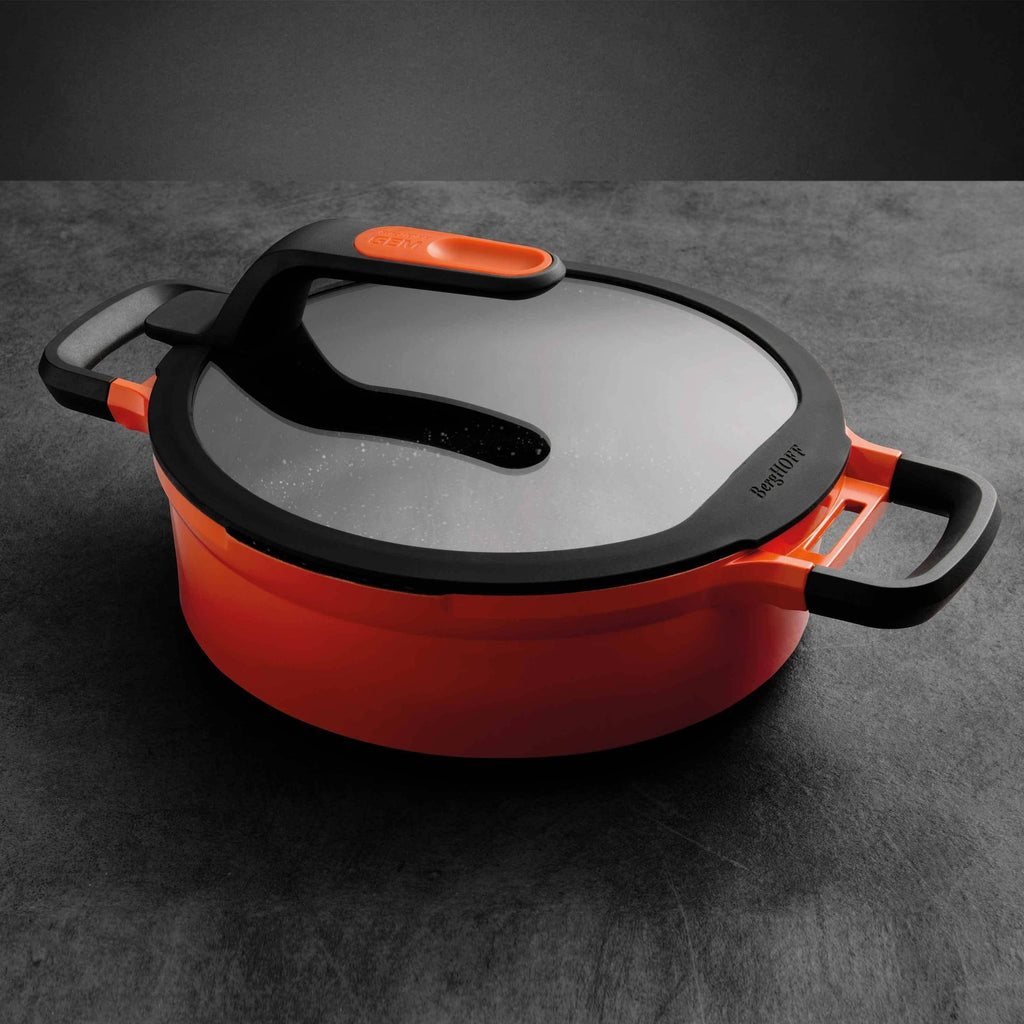 Cast Aluminum Non-Stick Covered Saute Pan B662