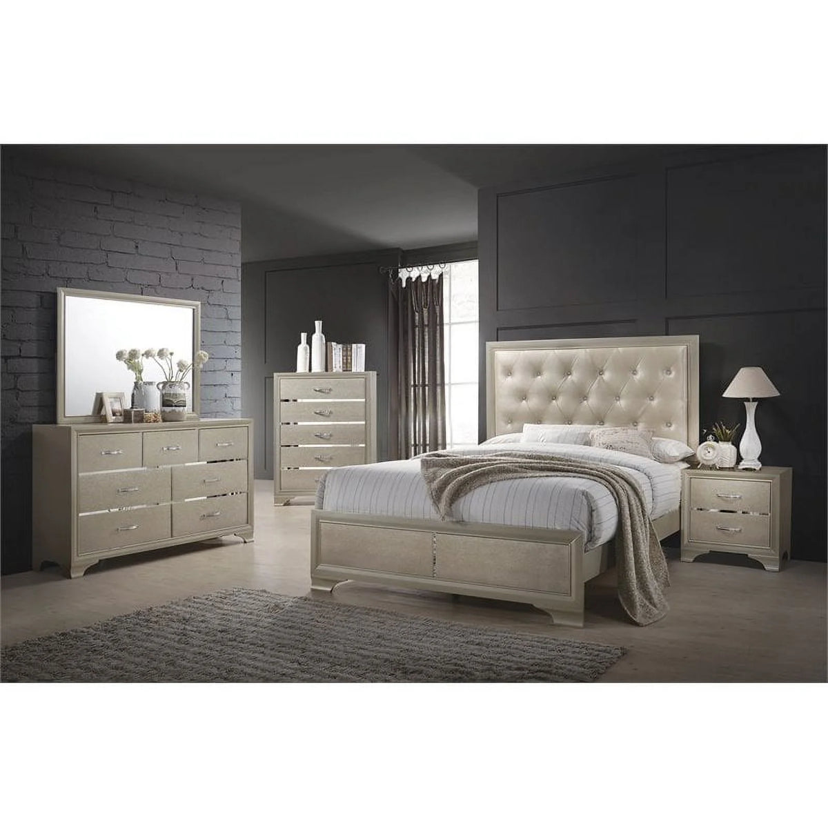 5 Piece Queen Wood Bedroom Set Z6613