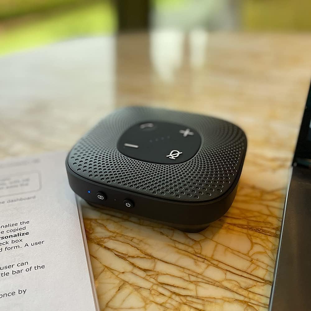 USB and Bluetooth Speakerphone with 360 Degree Noise Cancelling Microphone C842202