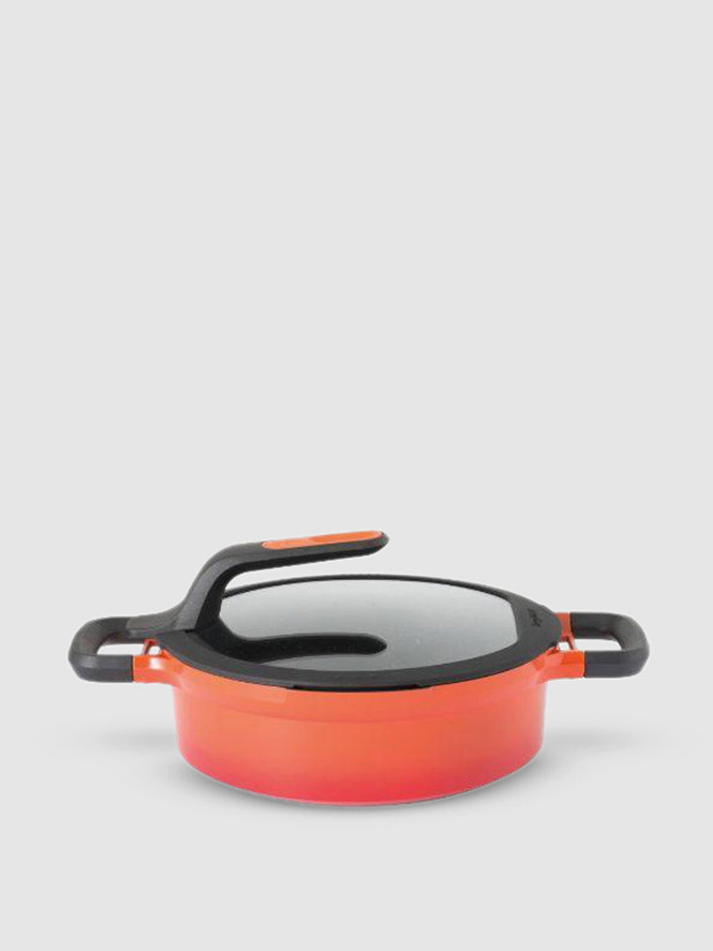 Cast Aluminum Non-Stick Covered Saute Pan B662