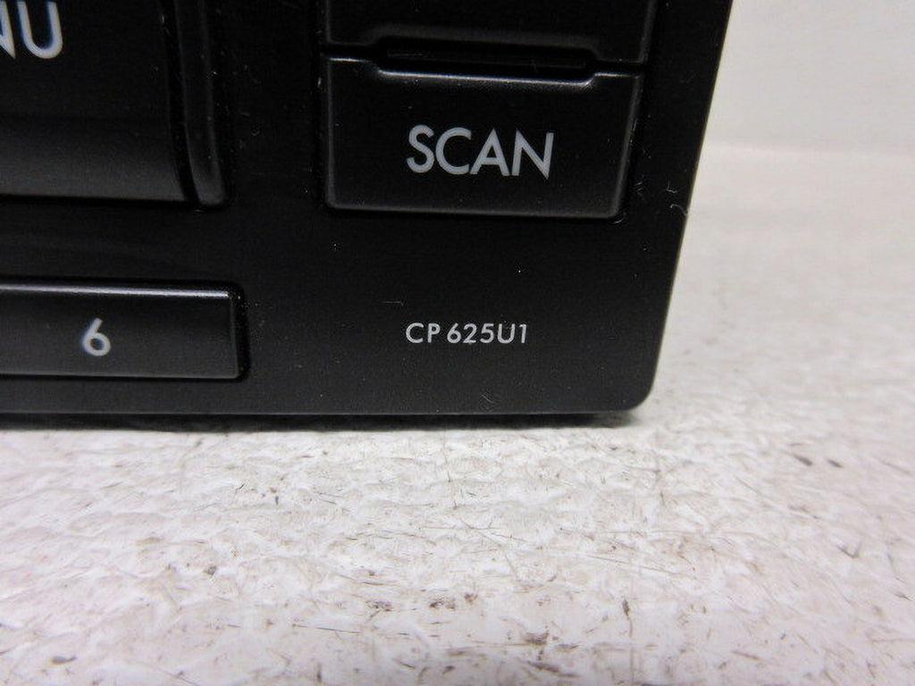 Pre-Owned Subaru Forester AM FM CD Radio Receiver G613