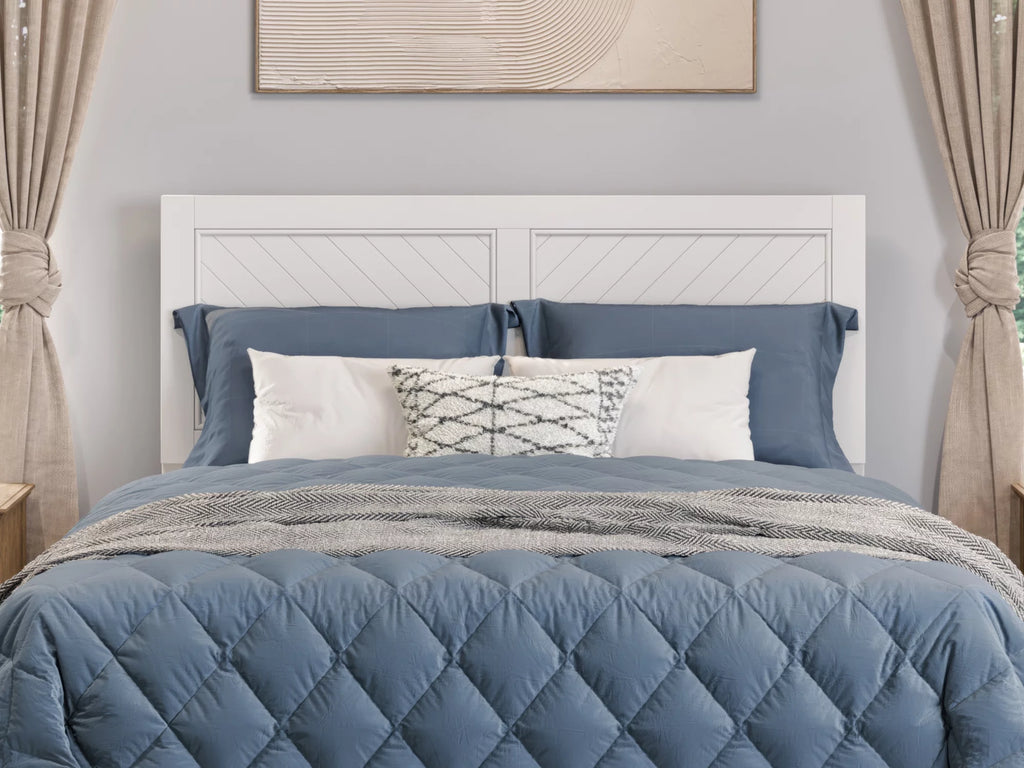 White Solid Wood Platform Bed with Footboard & Twin XL Trundle, Queen K7916
