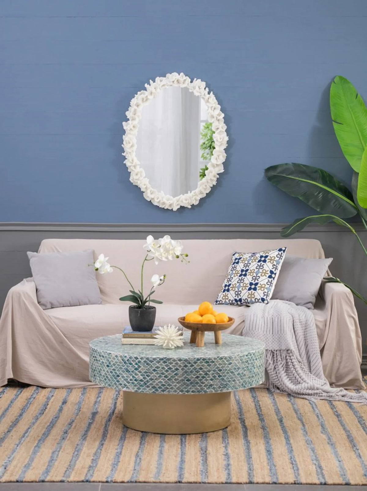 White Oval Wall Mirror H93868