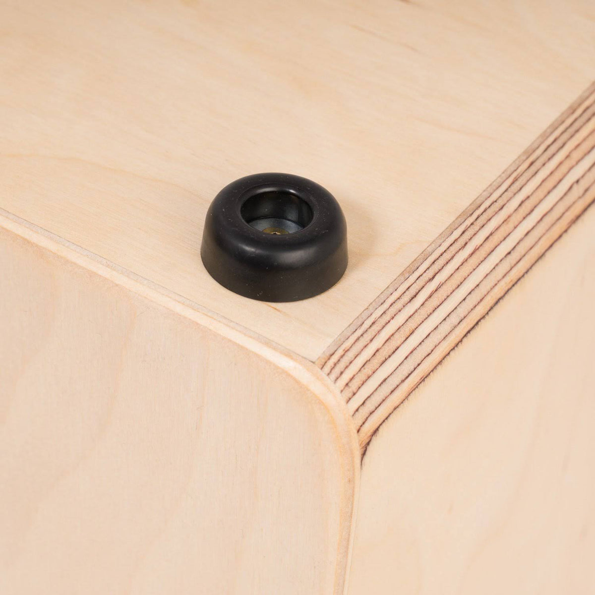 Black Cajon G596