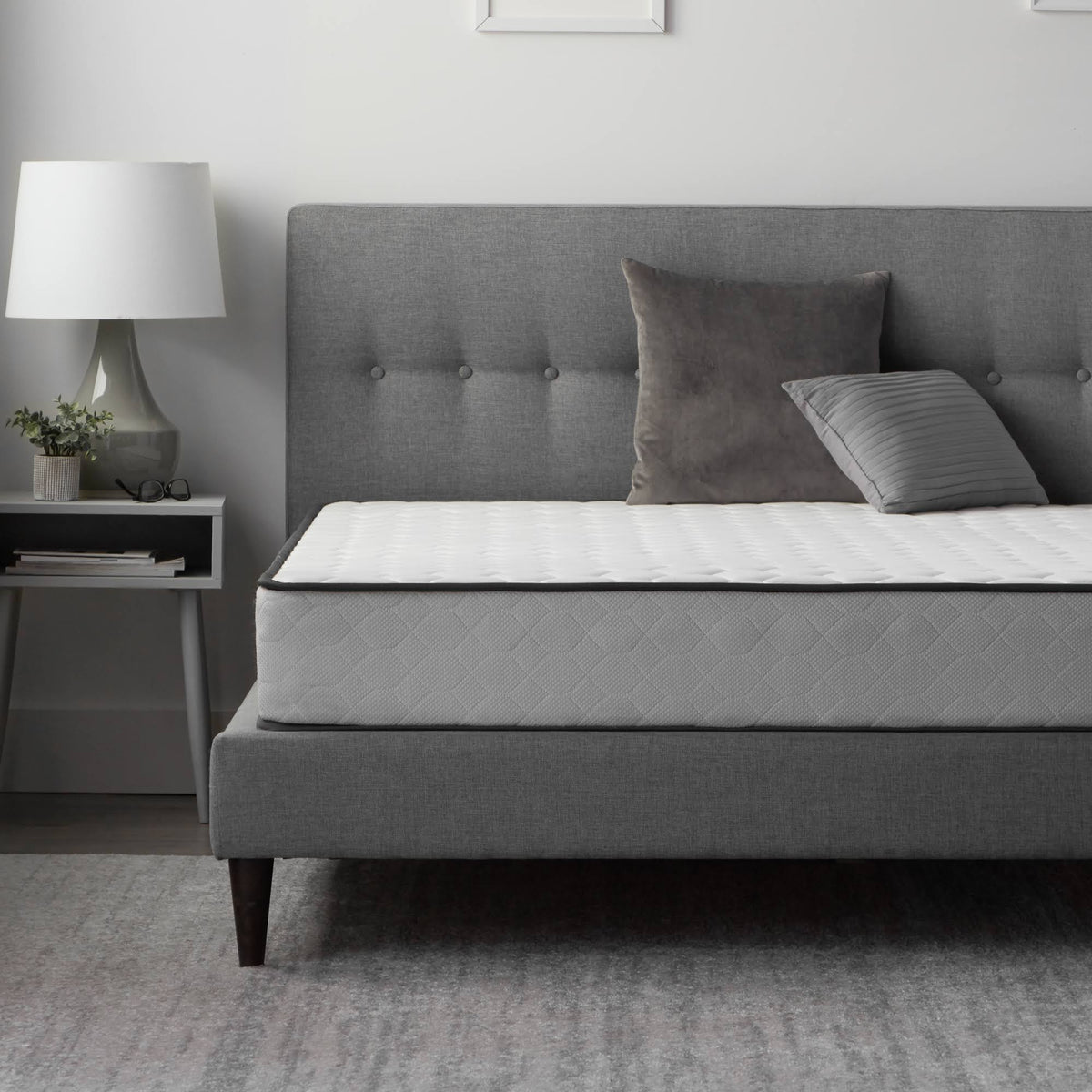 Hybrid Firm Mattress Cal King M66692